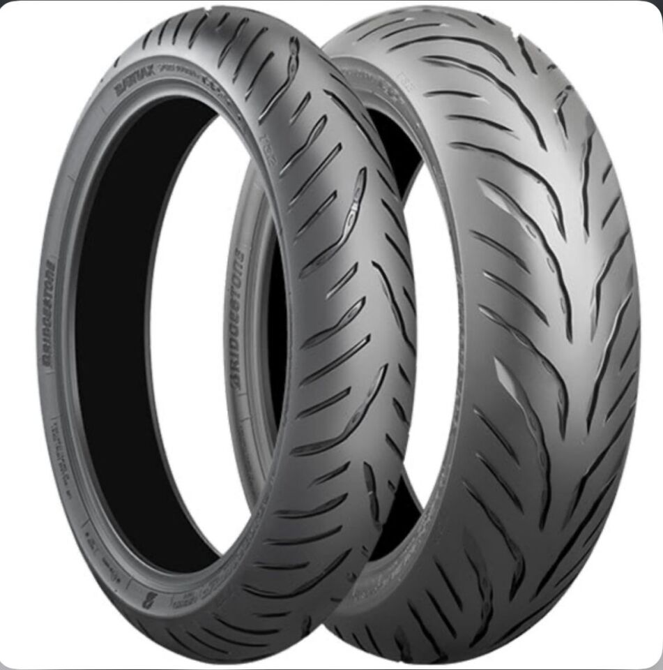 BRİDGESTONE T32 160/60ZR18 70W